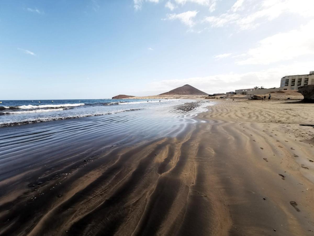Home2Book Cozy Apartment El Medano, Wifi Екстер'єр фото