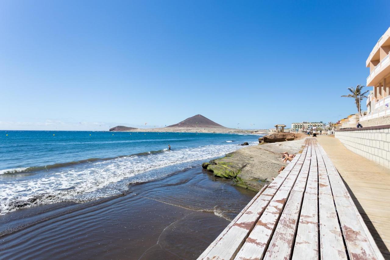 Home2Book Cozy Apartment El Medano, Wifi Екстер'єр фото
