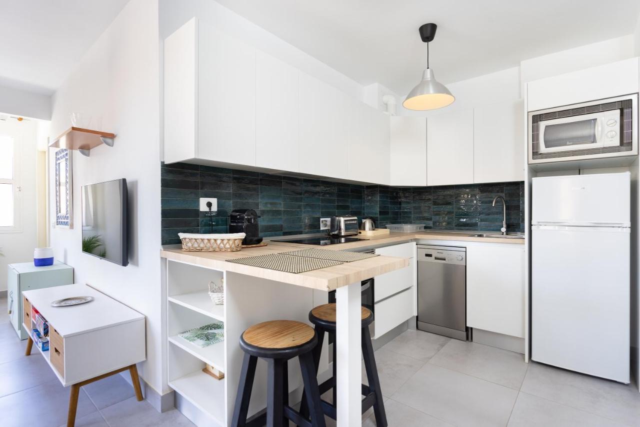 Home2Book Cozy Apartment El Medano, Wifi Екстер'єр фото